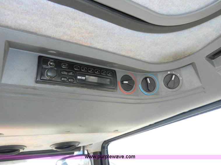 image for item F2960 1998 New Holland 6640SL tractor