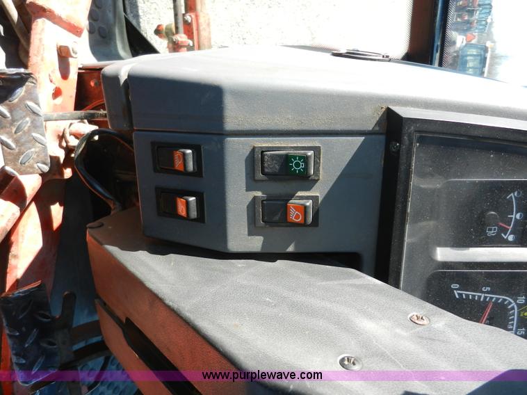 image for item F2961 1998 New Holland 6640SL tractor