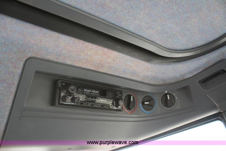 image for item F2962 1998 New Holland 6640SL tractor