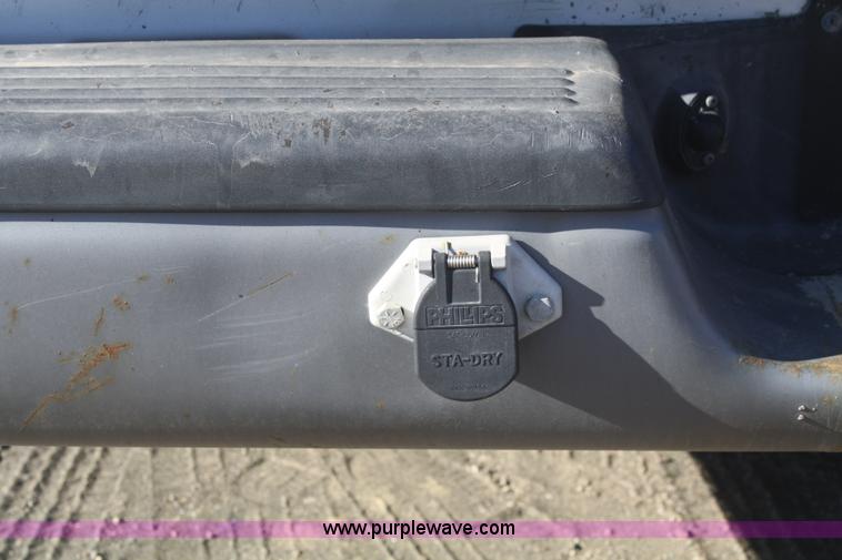 image for item F2965 2001 Dodge Ram 1500 pickup truck