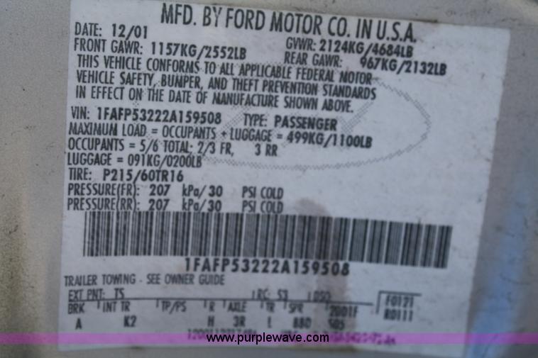 image for item F2969 2002 Ford Taurus SE