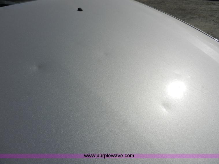 image for item F2974 2006 Ford Taurus SE