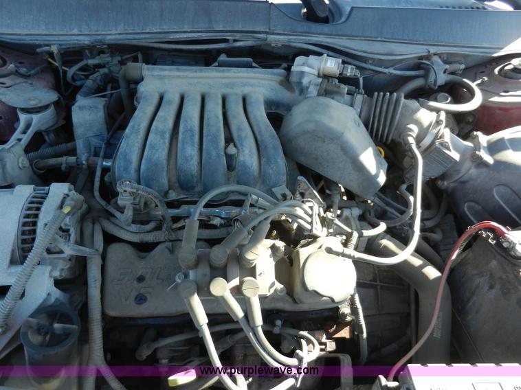 image for item F2976 2003 Ford Taurus wagon SE