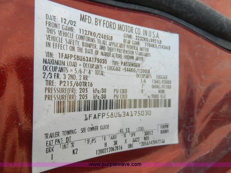 image for item F2976 2003 Ford Taurus wagon SE