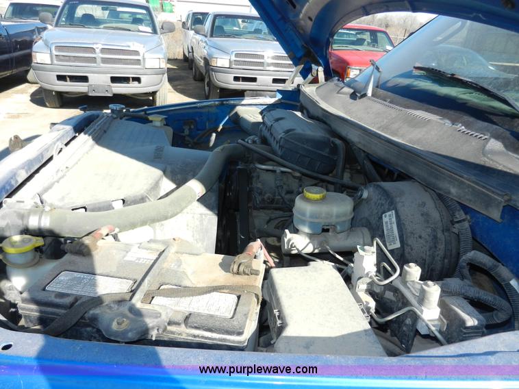 image for item F2977 1999 Dodge Ram 1500 pickup truck