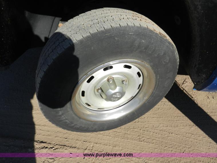 image for item F2977 1999 Dodge Ram 1500 pickup truck