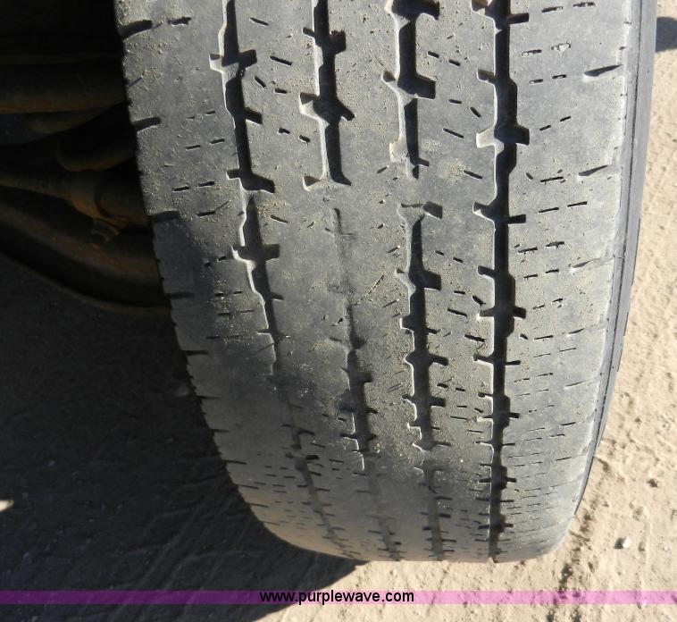 image for item F2977 1999 Dodge Ram 1500 pickup truck