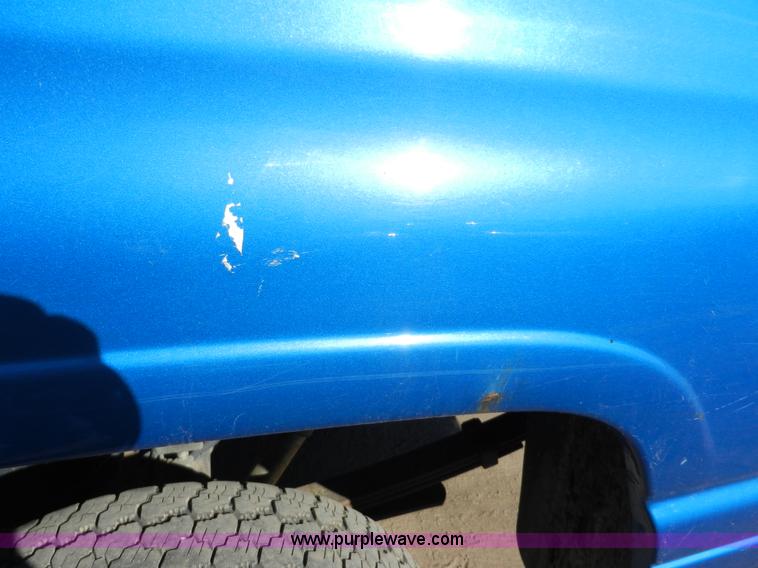 image for item F2977 1999 Dodge Ram 1500 pickup truck