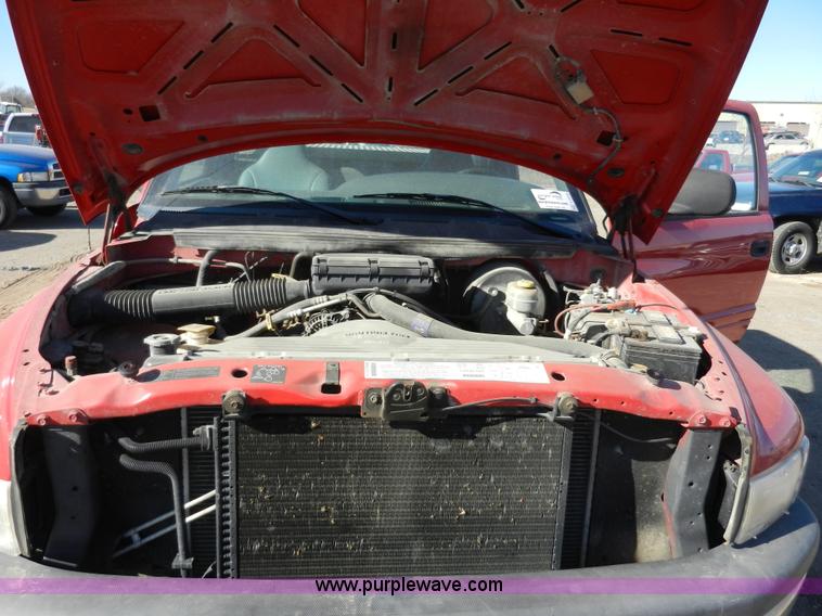 image for item F2978 1999 Dodge Ram 1500 pickup truck