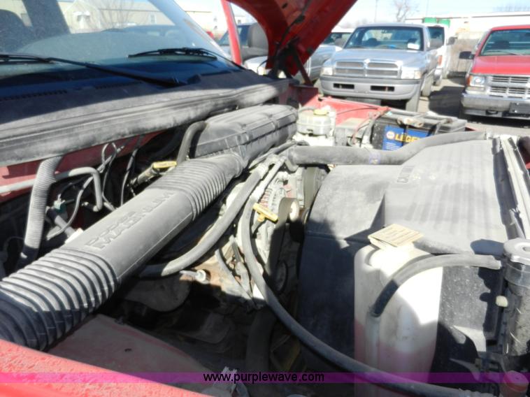 image for item F2978 1999 Dodge Ram 1500 pickup truck