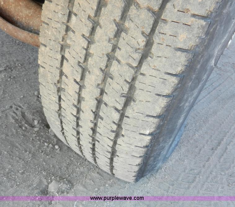 image for item F2978 1999 Dodge Ram 1500 pickup truck