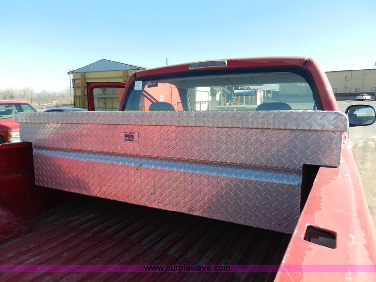 image for item F2978 1999 Dodge Ram 1500 pickup truck