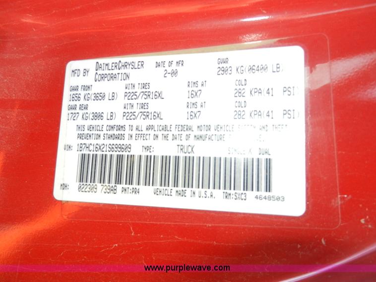 image for item F2978 1999 Dodge Ram 1500 pickup truck