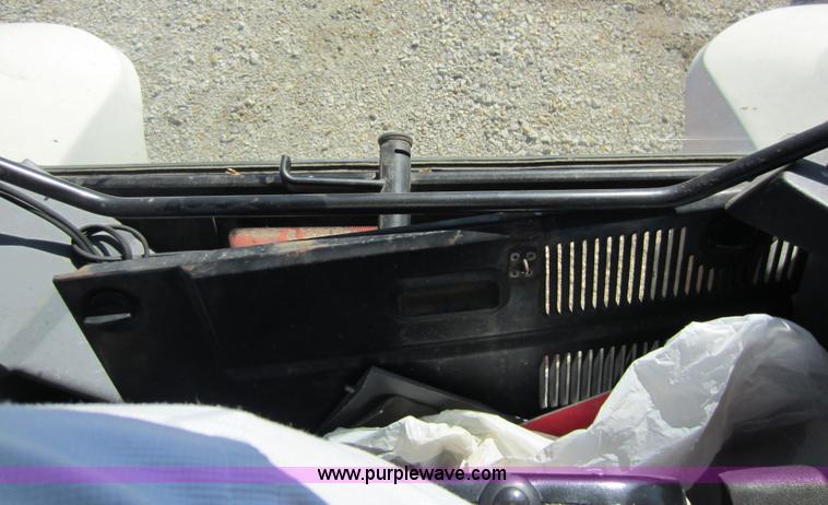 image for item G4814 1998 New Holland 6640SL tractor