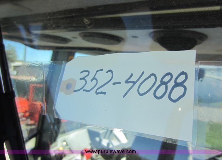 image for item G4814 1998 New Holland 6640SL tractor