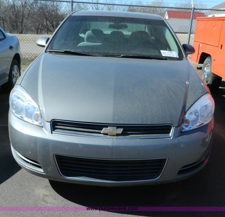image for item G7689 2007 Chevrolet Impala LS