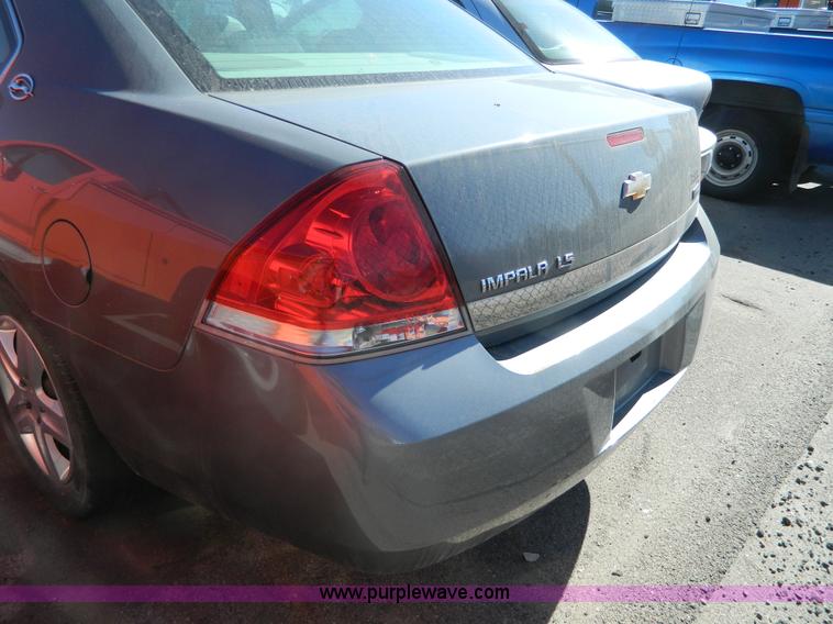 image for item G7689 2007 Chevrolet Impala LS