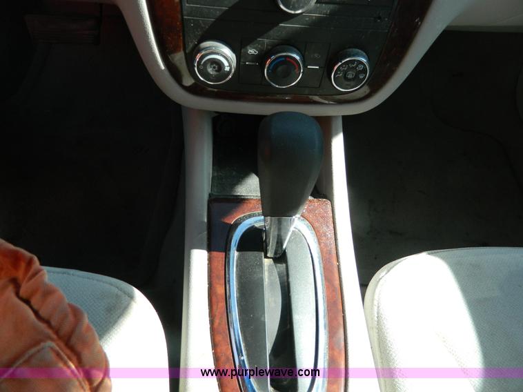 image for item G7689 2007 Chevrolet Impala LS