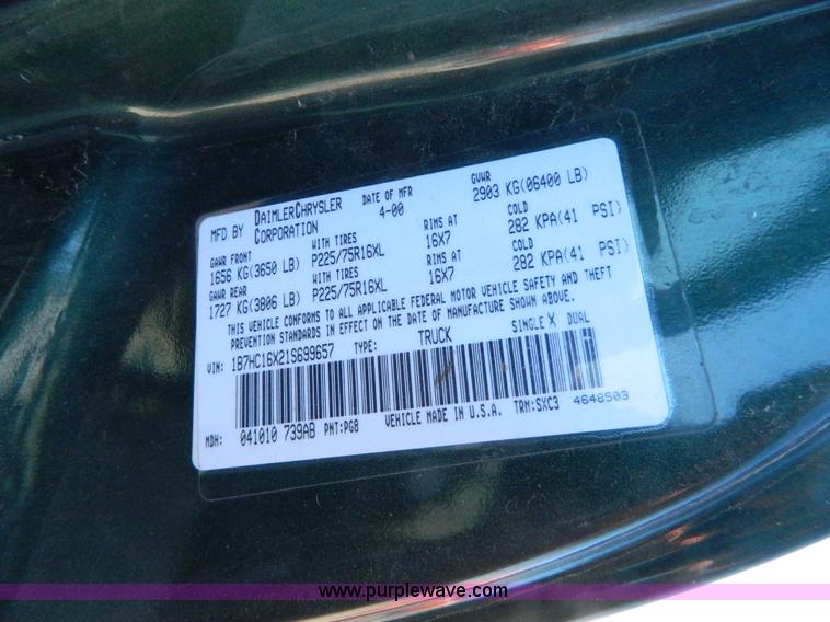 image for item G7694 2001 Dodge Ram 1500 pickup truck