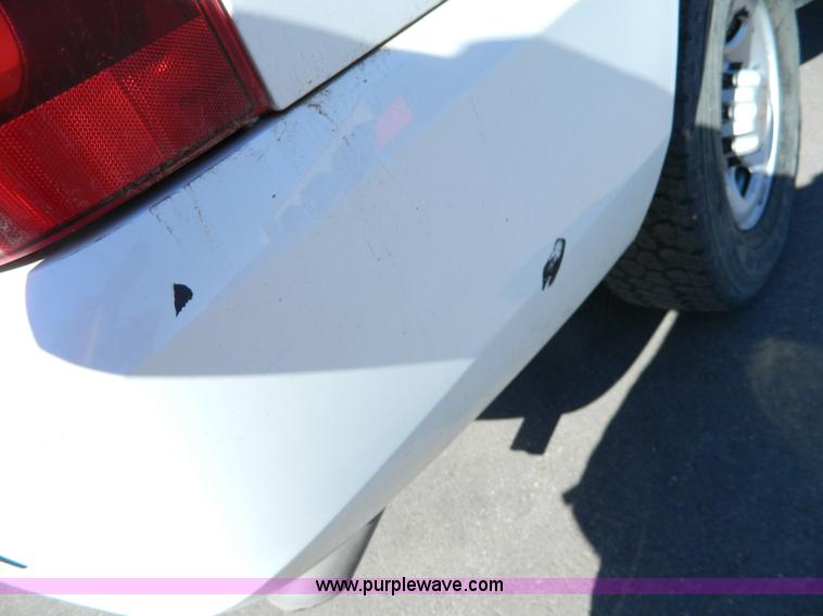 image for item G7698 2007 Chevrolet Suburban LT2500