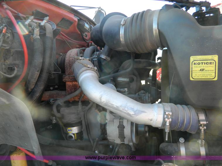 image for item G7700 1997 Ford F800 digger derrick truck