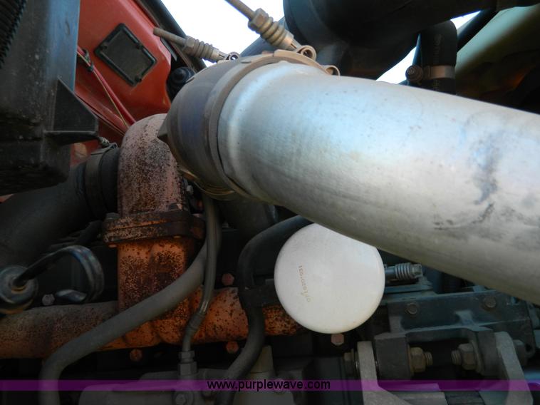 image for item G7700 1997 Ford F800 digger derrick truck