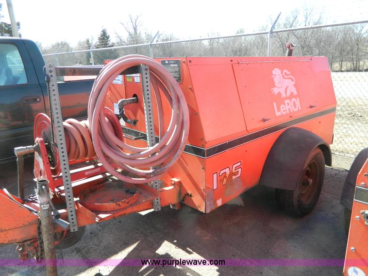 image for item G7702 1994 Leroi Q175DJE air compressor