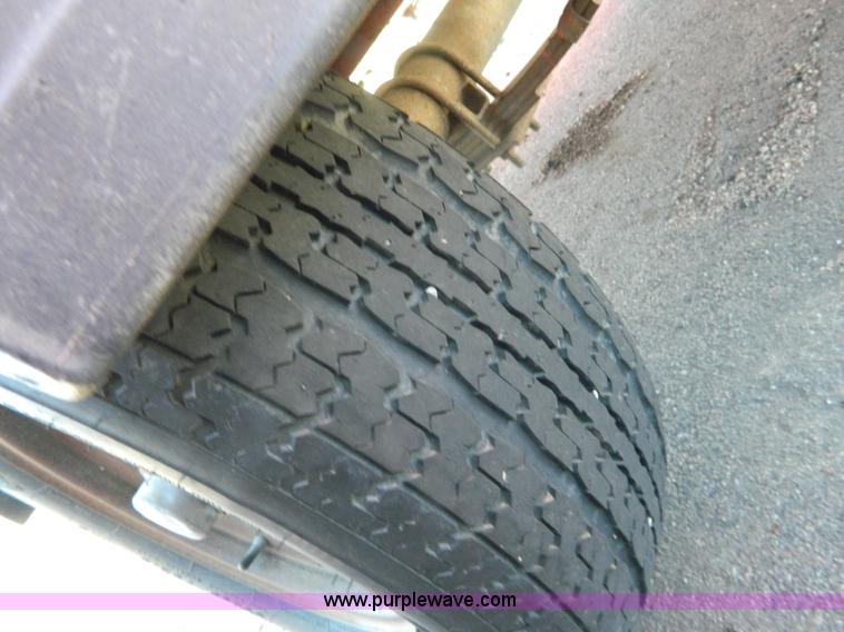 image for item G7702 1994 Leroi Q175DJE air compressor