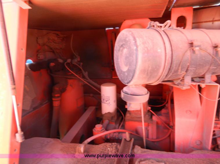 image for item G7702 1994 Leroi Q175DJE air compressor