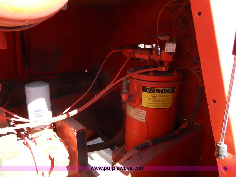 image for item G7703 1994 Leroi Q175DJE air compressor