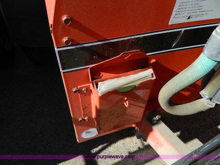 image for item G7704 1994 Leroi Q175DJE air compressor