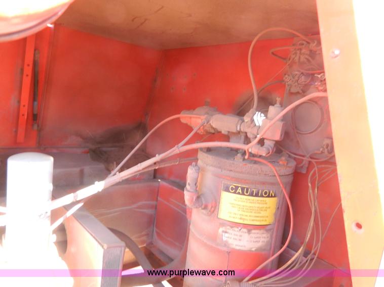 image for item G7704 1994 Leroi Q175DJE air compressor