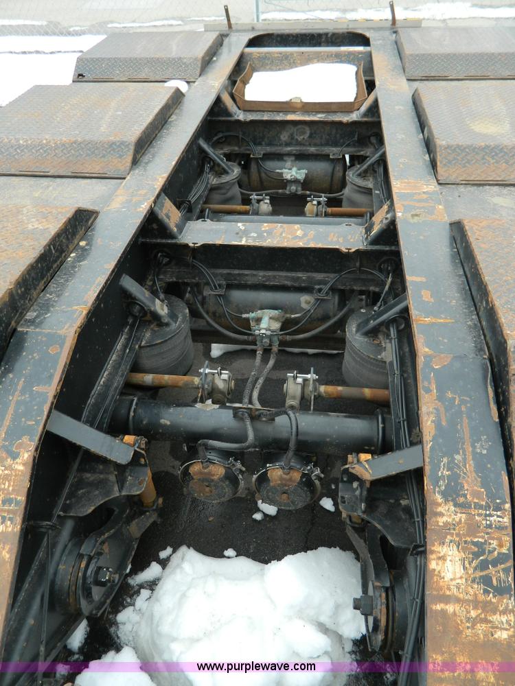 image for item G7706 2002 Trail King TK110HDG-483 triple axle lowboy trailer