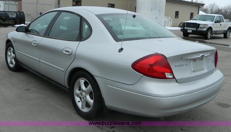 image for item G7707 2000 Ford Taurus SE