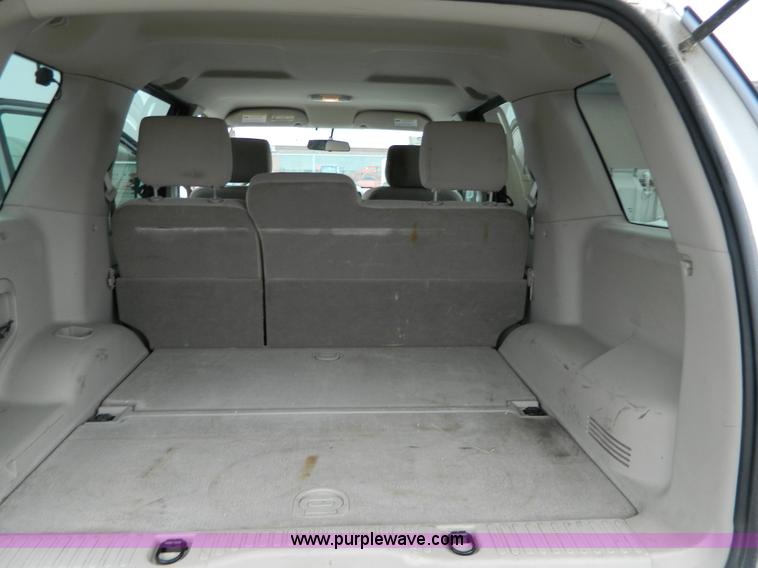 image for item G7709 2006 Ford Explorer SUV