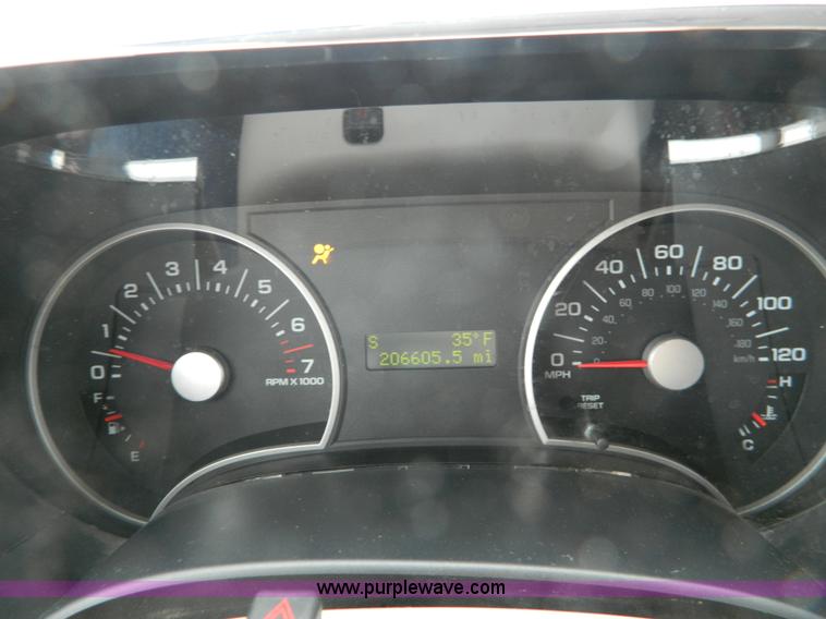 image for item G7709 2006 Ford Explorer SUV