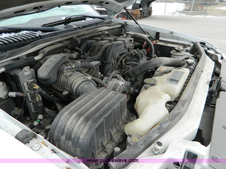 image for item G7709 2006 Ford Explorer SUV