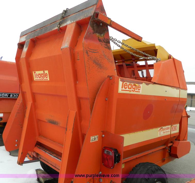 image for item G7716 2005 Teagle Tomahawk 8080 square bale shredder