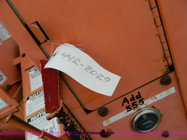 image for item G7717 1998 Brush Bandit 200XP wood chipper