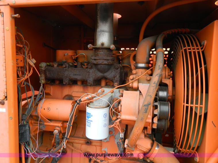 image for item G7717 1998 Brush Bandit 200XP wood chipper