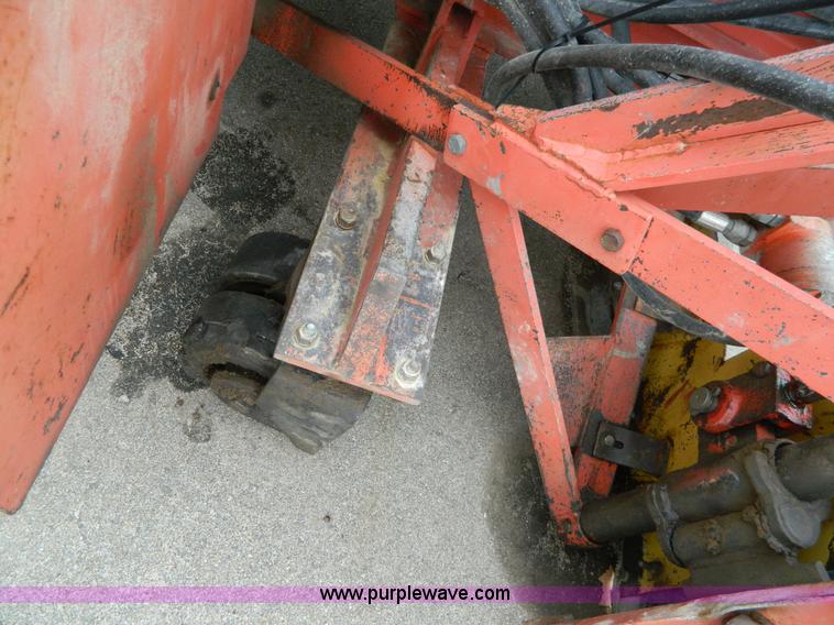 image for item G7719 2000 HTC 2000 shoulder spreader