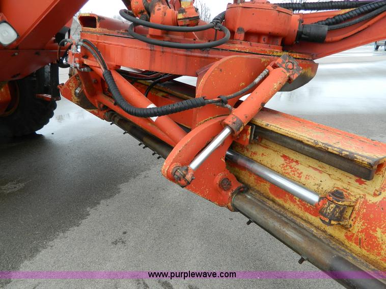 image for item G7722 1996 Galion 830B  motor grader