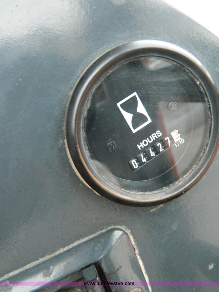 image for item G7722 1996 Galion 830B  motor grader