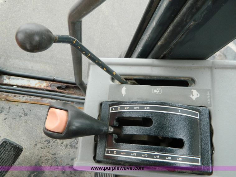 image for item G7722 1996 Galion 830B  motor grader