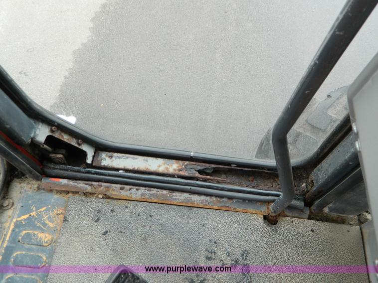 image for item G7722 1996 Galion 830B  motor grader