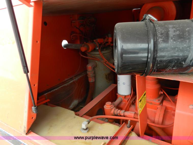 image for item G7723 1994 Leroi Q175DJE air compressor