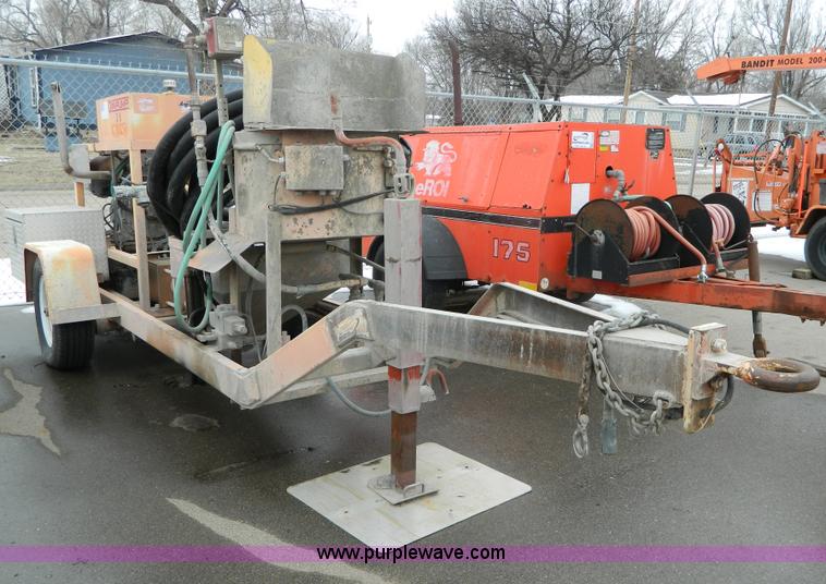 image for item G7724 1997 Olin 97 mud jack