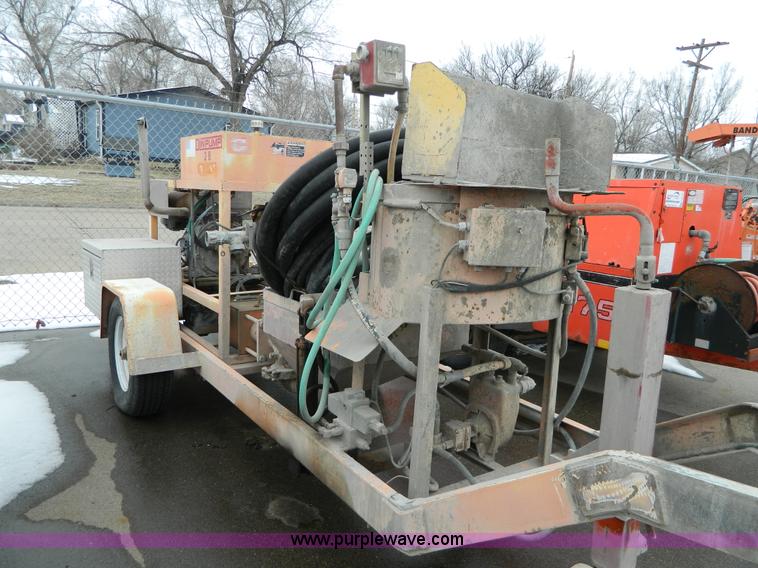 image for item G7724 1997 Olin 97 mud jack