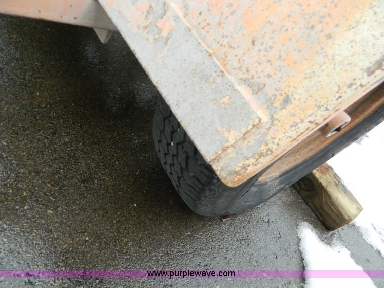 image for item G7724 1997 Olin 97 mud jack