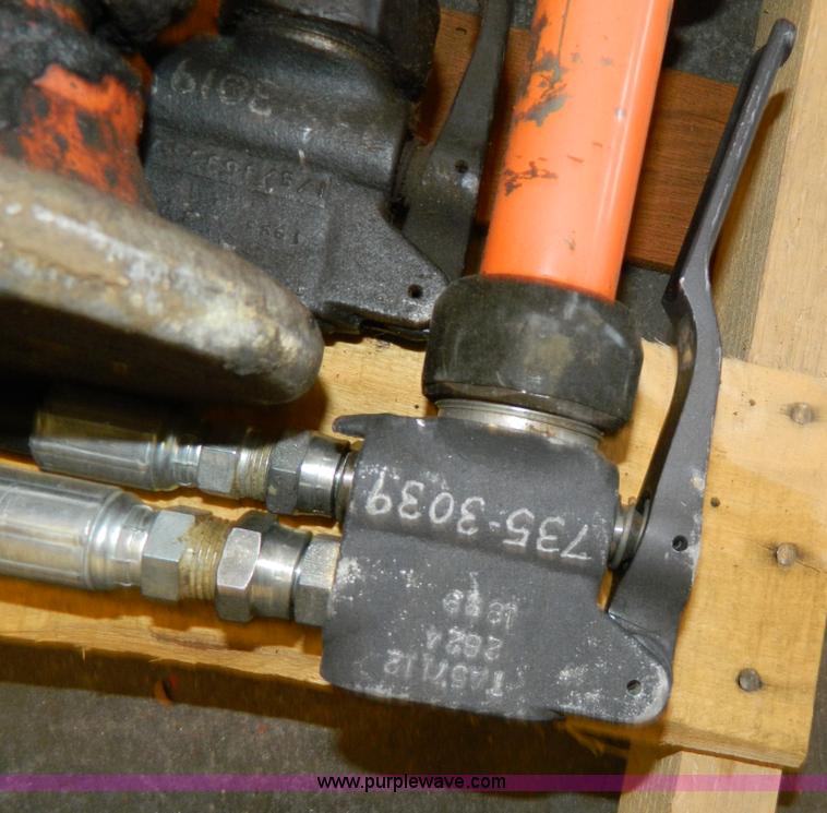 image for item W9222 (10) assorted tampers